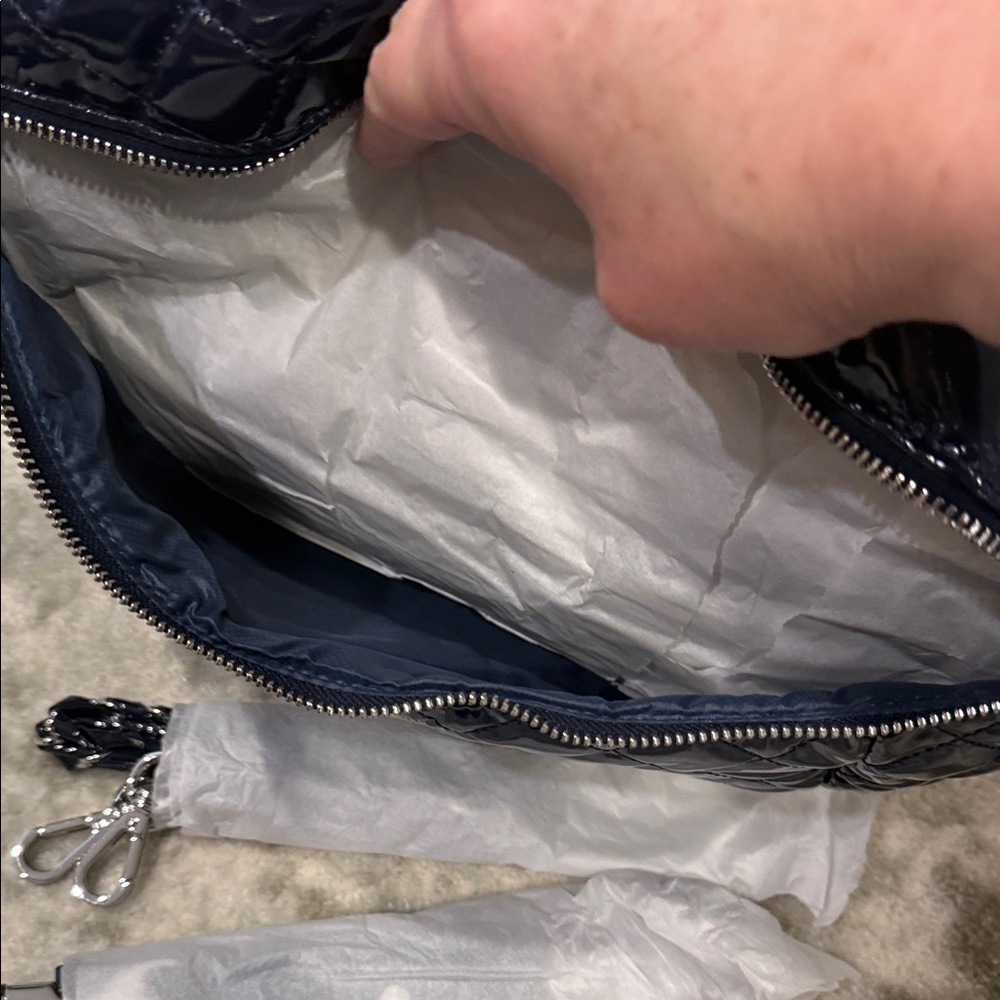MZ Wallace NWT! Crosby Sling Bag in Navy Lacquer - Picture 6 of 6